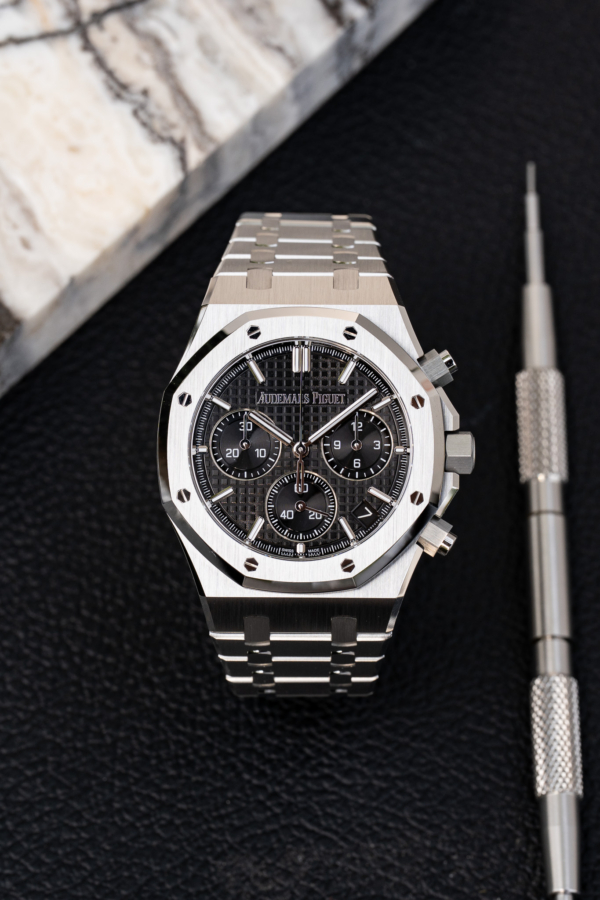Audemars Piguet Royal Oak Chronographe Noir 50 Ans