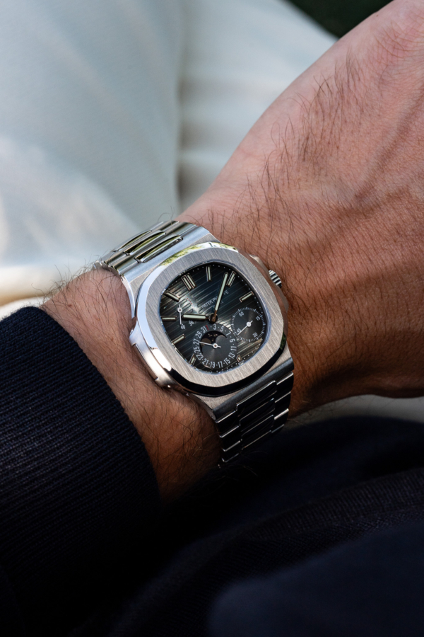 Patek Philippe Nautilus Phases de Lune 5712/1A-001 Poinçon de Genève