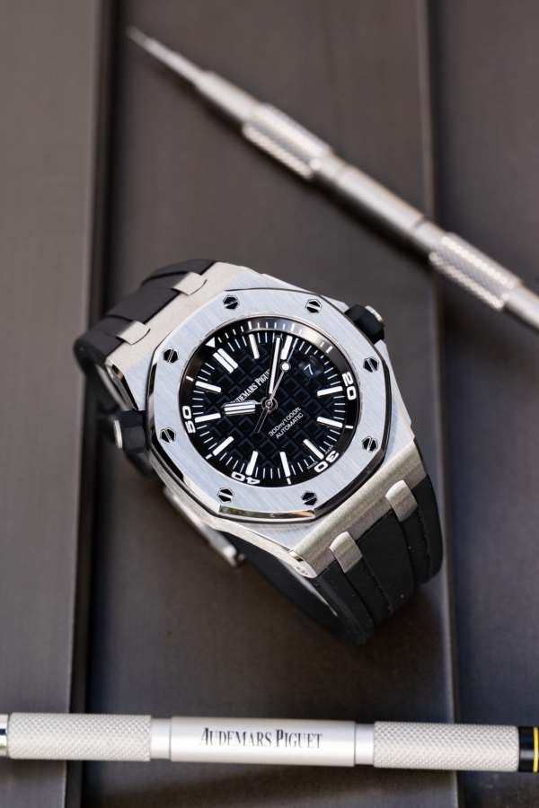 Royal Oak Offshore Diver 15710ST
