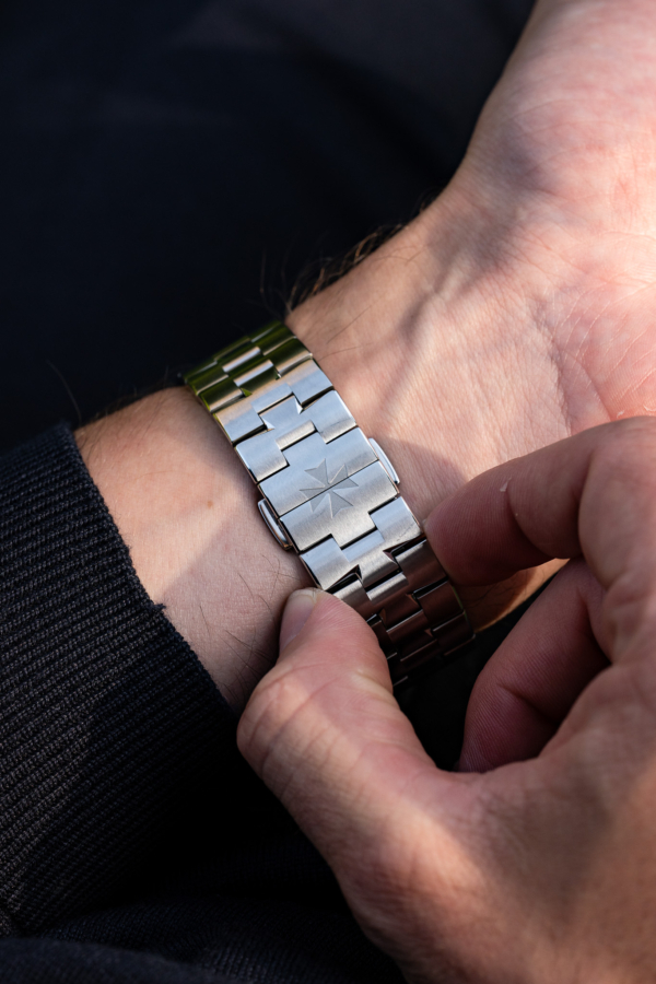Vacheron Constantin Overseas Chronographe Bleu