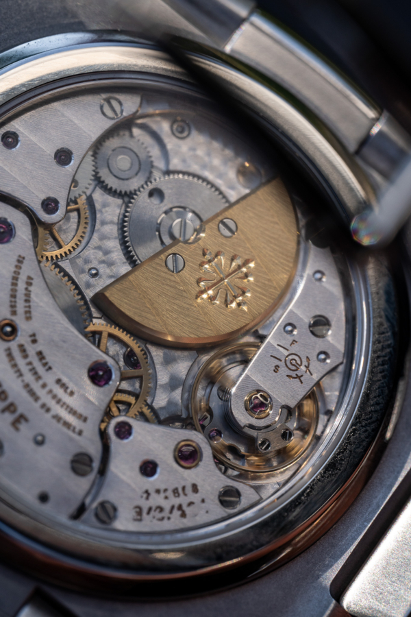 Patek Philippe Nautilus Phases de Lune 5712/1A-001 Poinçon de Genève