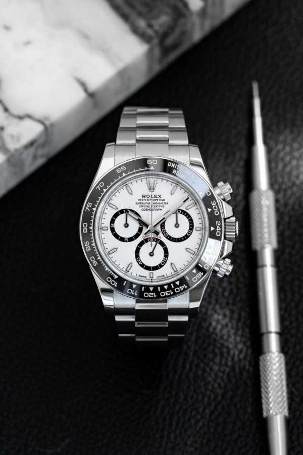 Rolex Daytona 126500LN "Panda"