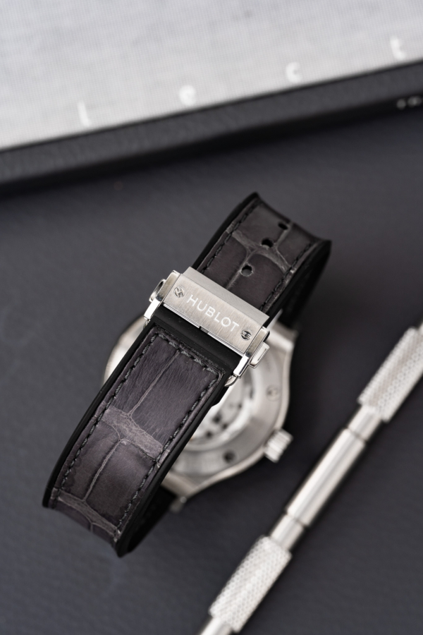 Hublot Classic Fusion Racing Grey Titanium 38