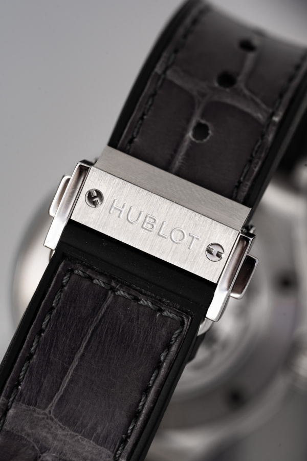 Hublot Classic Fusion Racing Grey Titanium 38