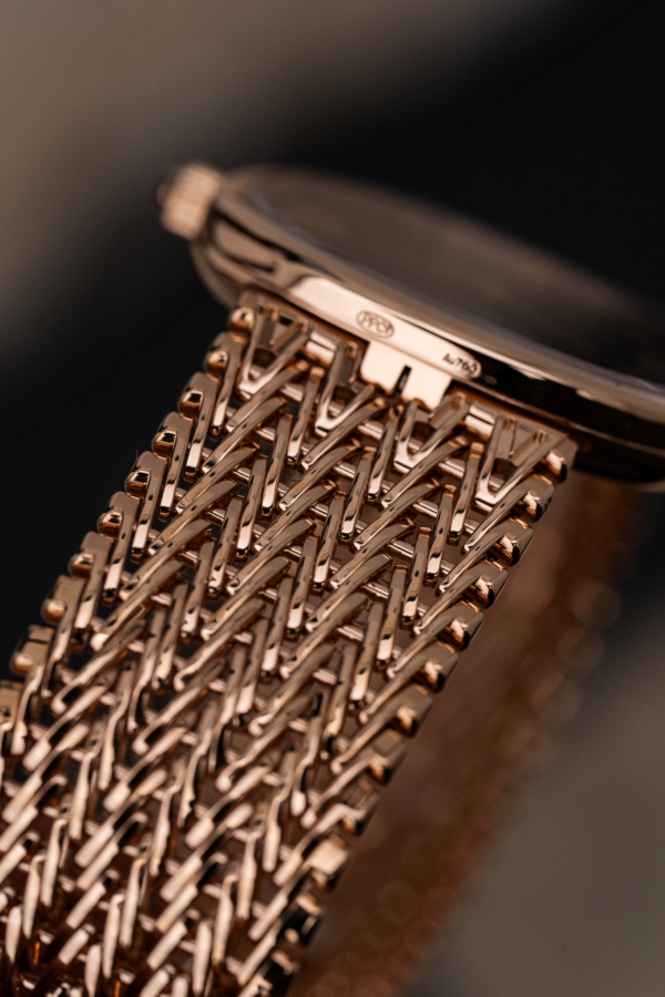 Patek Philippe Ellipse d'Or 5738/1R-001