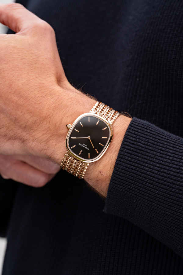 Patek Philippe Ellipse d'Or 5738/1R-001